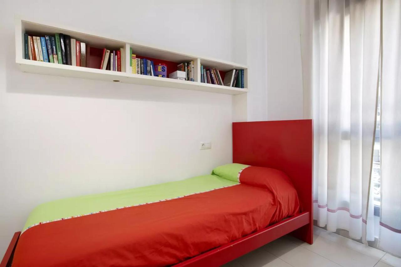 Malaga Campus Apartment Parking Included Buitenkant foto